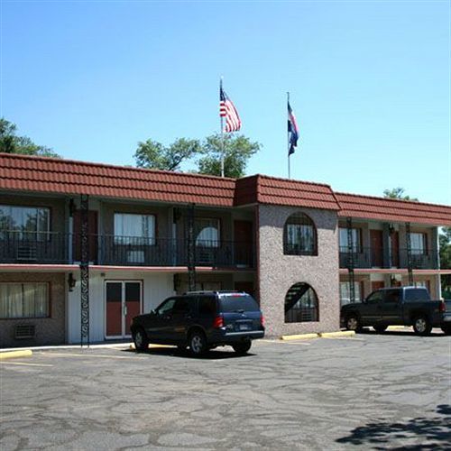 High Chaparral Inn Rocky Ford Exterior photo