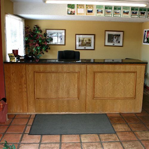 High Chaparral Inn Rocky Ford Interior photo